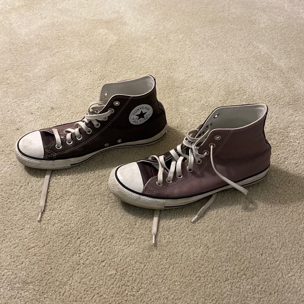 Leather two tone converse